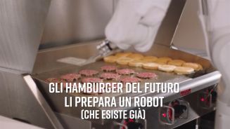 Mangereste un hamburger preparato da… un robot?